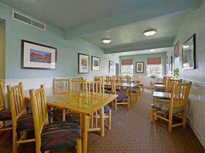 Hotel Western Plaza